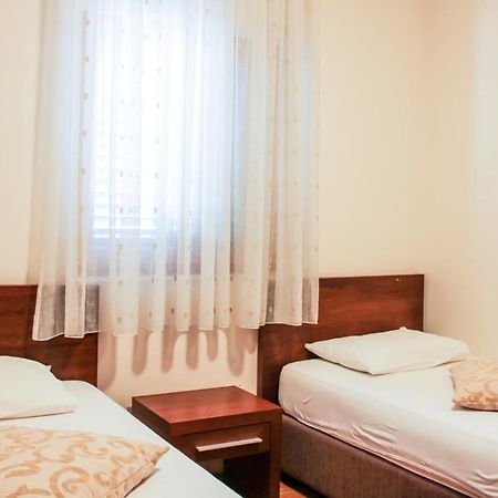 Apartments Mun Petrovac Bagian luar foto