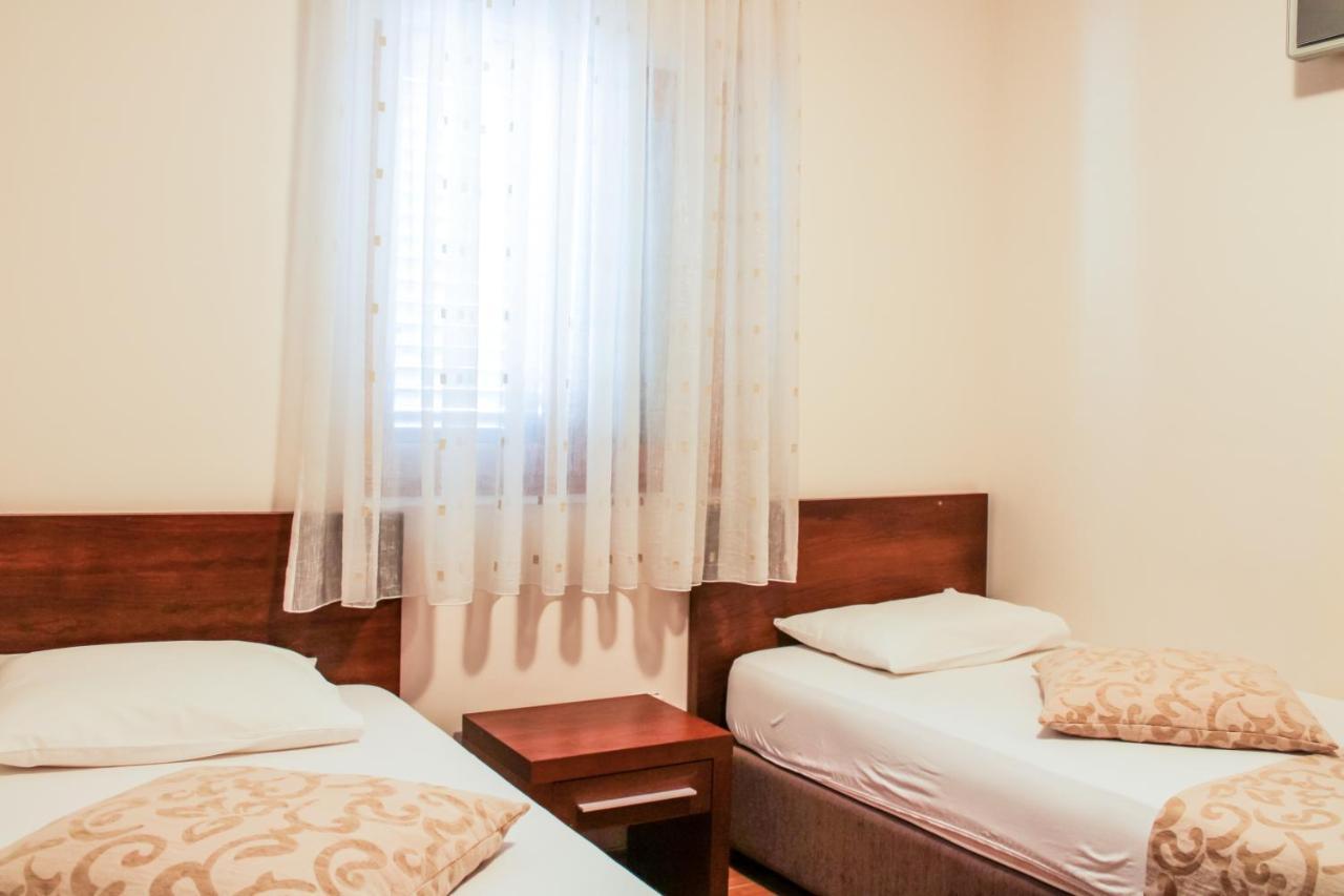 Apartments Mun Petrovac Bagian luar foto