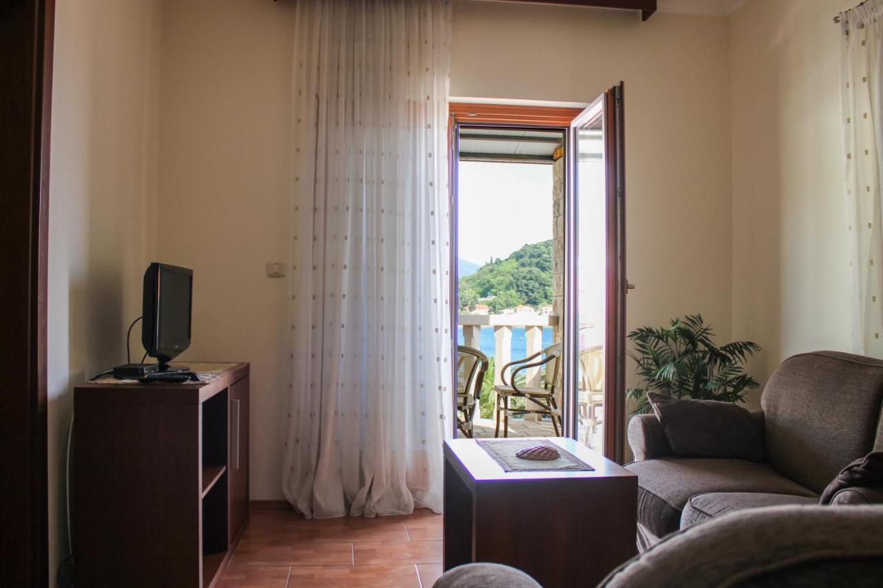 Apartments Mun Petrovac Bagian luar foto