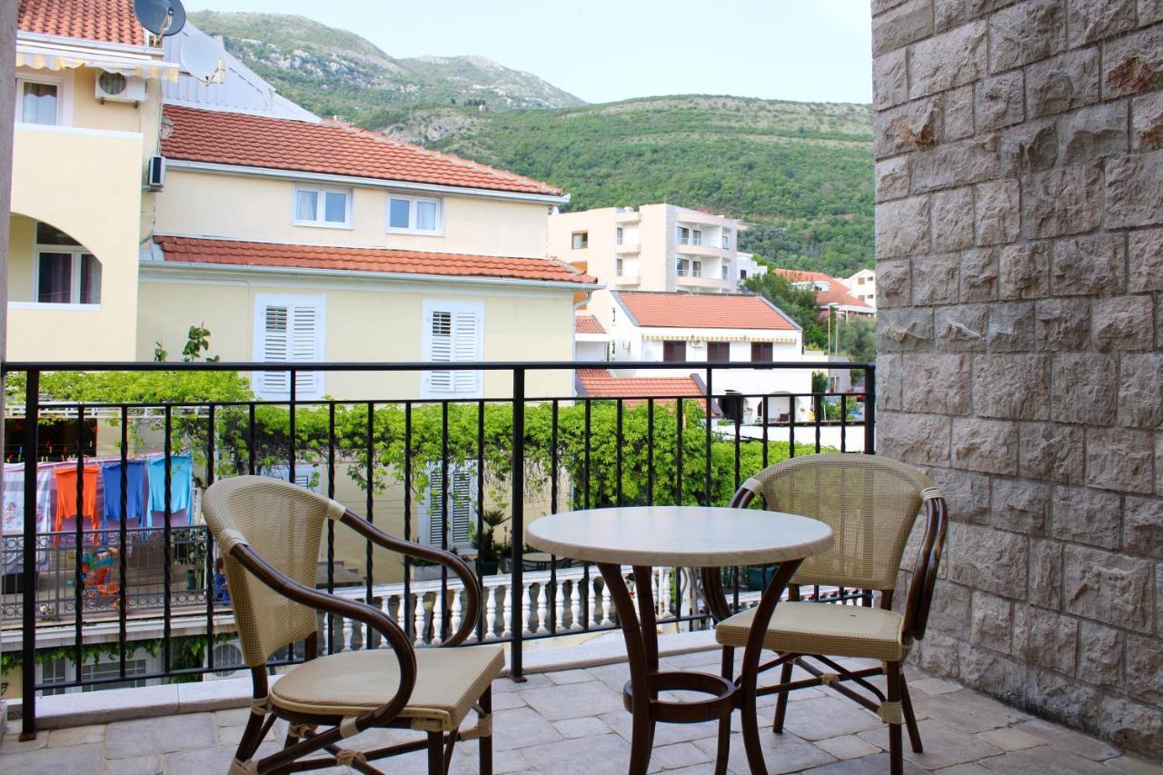 Apartments Mun Petrovac Bagian luar foto