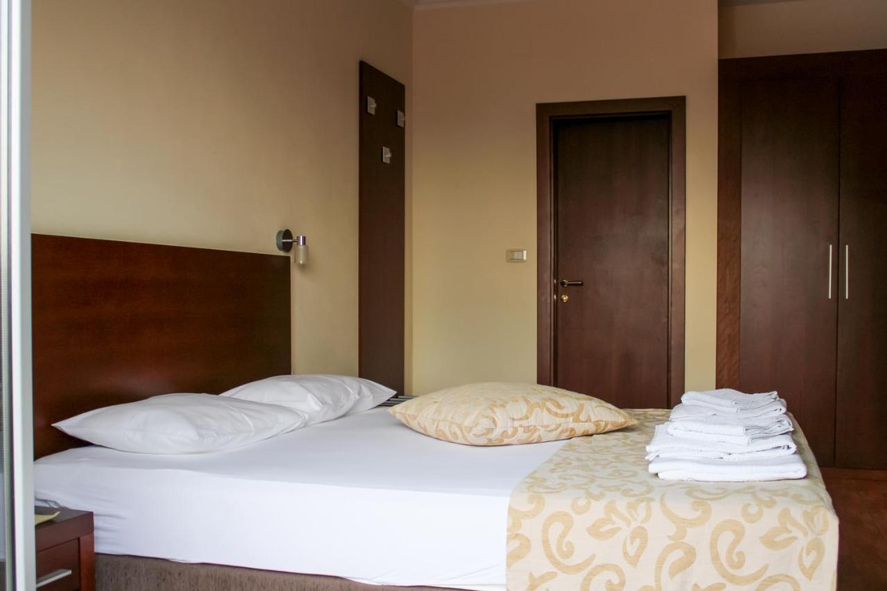 Apartments Mun Petrovac Bagian luar foto